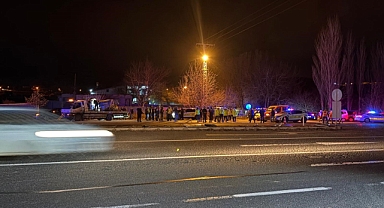 Kayseri’de kaza üstüne kaza: 1’i ağır 7 yaralı