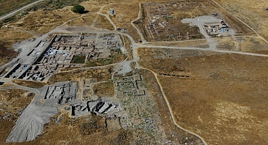 Kültepe'de mozaik heyecanı