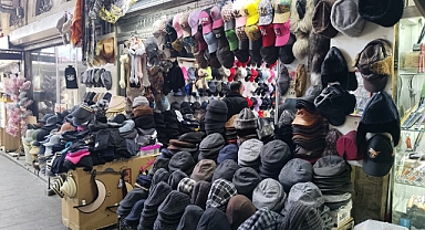 Soğuk hava bere ve eldiven satışlarını artırdı