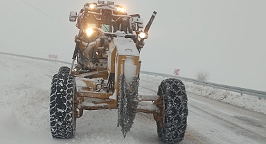 10 ilçede kapanan 155 mahalle yolu ulaşıma açıldı