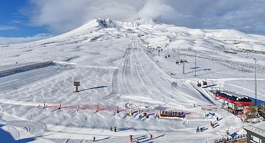 Erciyes'te 'sömestir' hareketliliği