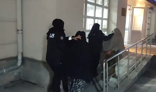 Fuhuş pazarlığı yaptıkları 78 yaşındaki şahsı yağmalayan 2 kişi yakalandı