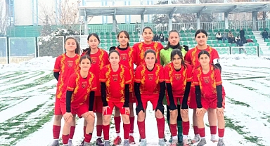 Kayseri Kadın FK 3 attı, 3 aldı