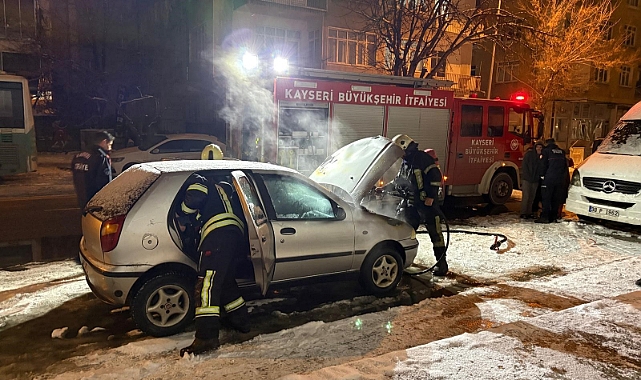 Oto tamircisinden yeni çıkardığı otomobili alev aldı
