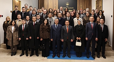 Vali Çiçek, hakim ve savcı yardımcılarıyla bir araya geldi