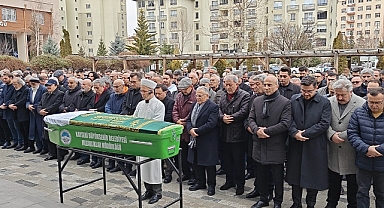 Başkan Büyükkılıç'ın kayınvalidesi toprağa verildi