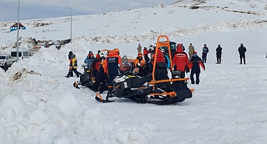 Erciyes'te gerçeği aratmayan çığ tatbikatı
