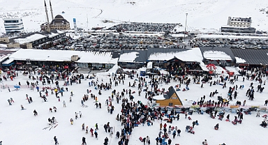 Erciyes’te hafta sonu yoğunluğu