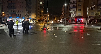 Kayseri'de ciple motosiklet çarpıştı: 2 ağır yaralı