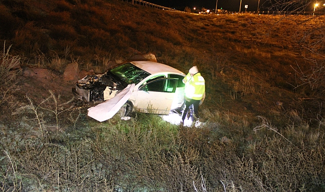 Kayseri'de uçuruma düşen otomobilin sürücüsü yaralandı