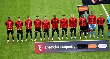 Kayserispor 28 kişilik kadrosunu TFF'ye bildirdi