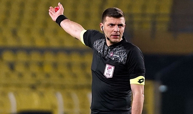 Kayserispor - Kocaelispor maçının VAR'ı Ümit Öztürk oldu