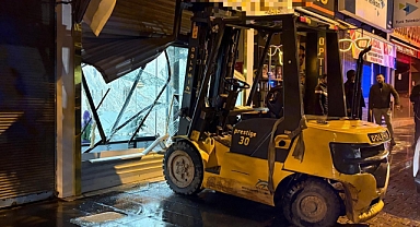 Kuyumcuda forkliftli hırsızlık