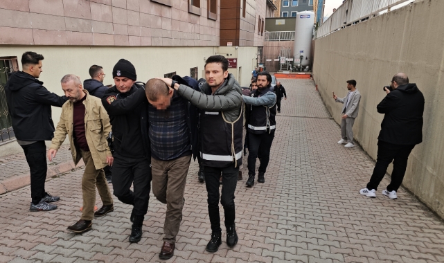 Organize suç örgütlerine eş zamanlı operasyonda gözaltına alınan 5 şüpheli tutuklandı