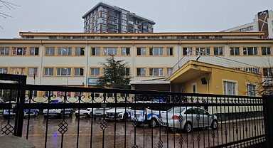 Ortaokulda bıçaklı kavga: 1 öğrenci yaralı