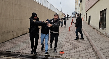 Suç örgütü operasyonunda gözaltına alınan 9 kişi adliyeye sevk edildi
