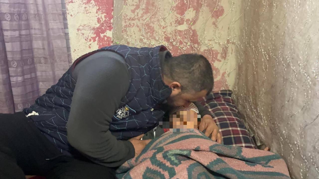 3 yaşındaki bebek 34 gün sonra evine kavuştu