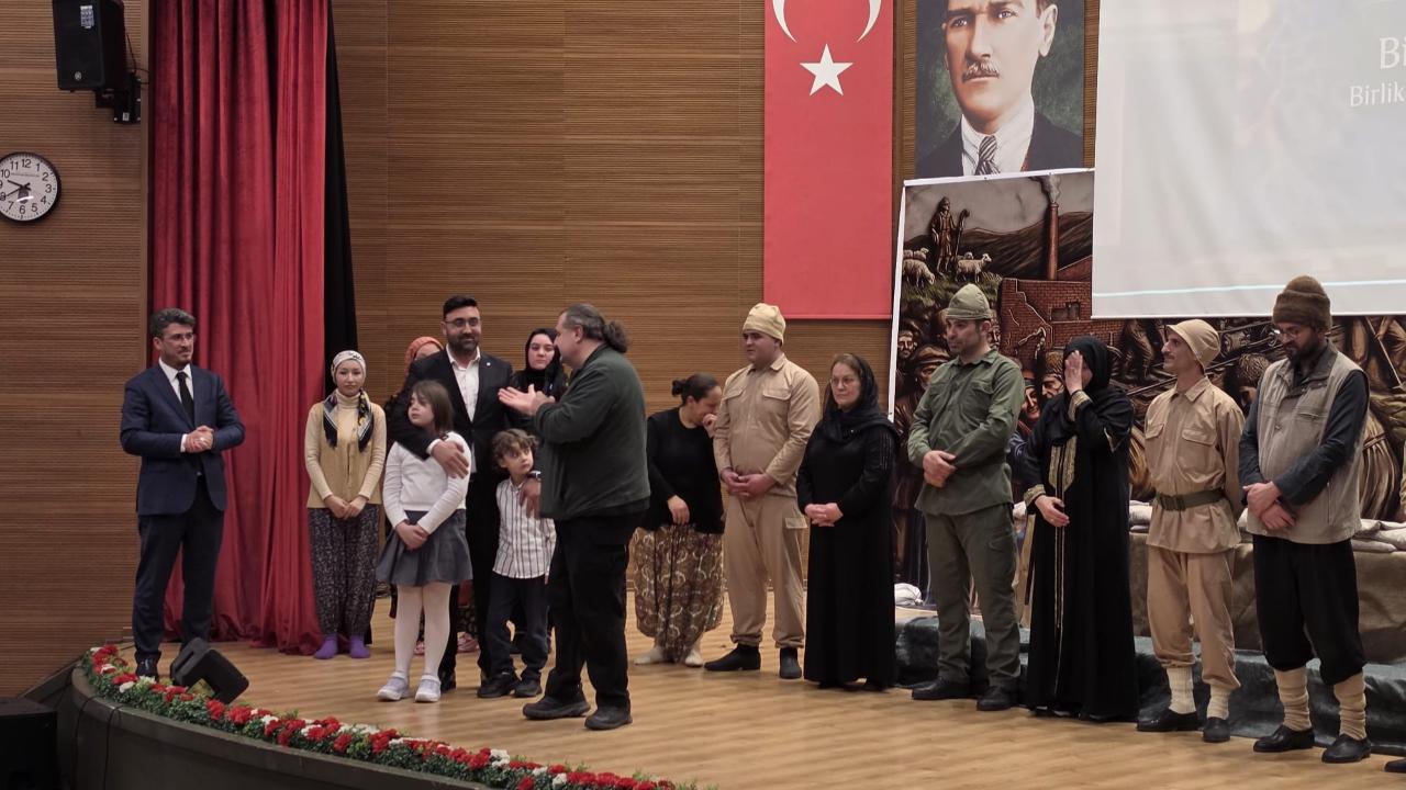 Çanakkale Ruhu Yeniden Canlandı: Birlik Vakfı’ndan Unutulmaz Gece